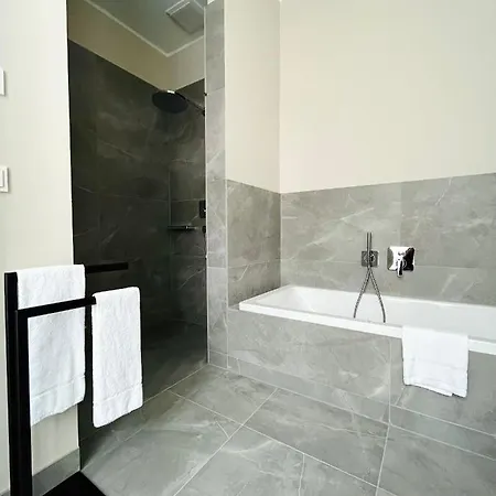 Luxury Home / 3-Raum-Suite An Der Frauenkirche / 2 Dresden Exterior photo