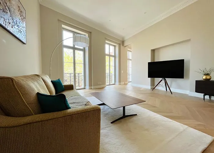 Luxury Home / 3-Raum-Suite An Der Frauenkirche / 2