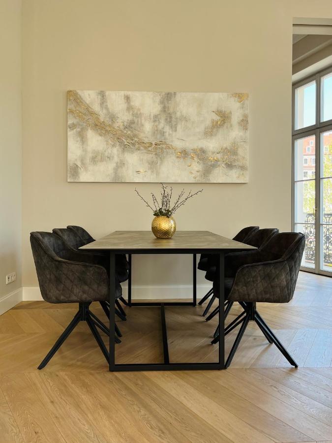 Luxury / 3-raum-suite An Der Frauenkirche / 2 Apartament *